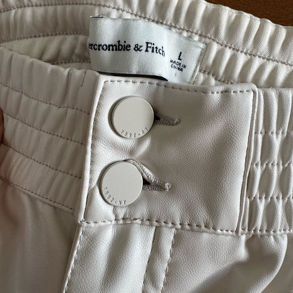 Abercrombie & Fitch Faux Leather Joggers - Picture 3 of 5